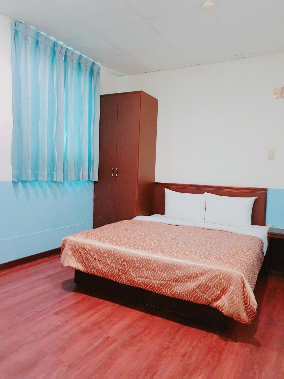 Blue Ocean Hotel Kaohsziung Kültér fotó